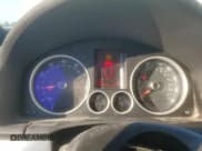 ✅ 2008 Volkswagen Golf GTI • VIN: WVWEV71KX8W230878 • Lot: 84175265. Wystawiony na Copart z przebiegiem 152 576 mil. Bezpłatny archiwum sprzedaży aukcyjnych z USA i szczegółowy raport historii pojazdu na DreamBid. Zdjęcie 9.