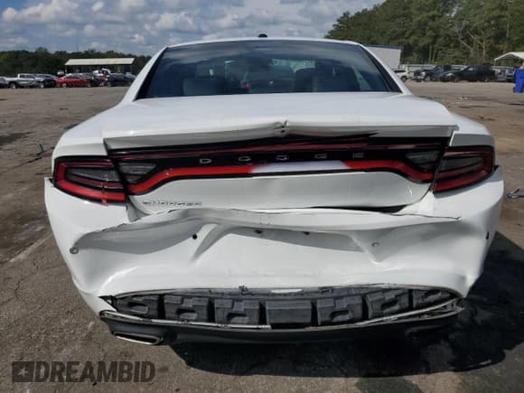 ✅ 2022 Dodge Charger SXT • VIN: 2C3CDXBG7NH197387 • Лот: 85328635. Опубликован ранее на Copart с пробегом 68 058 миль. Бесплатный доступ к архиву аукционных продаж из США и подробный отчёт об истории автомобиля на DreamBid. Изображение 6.