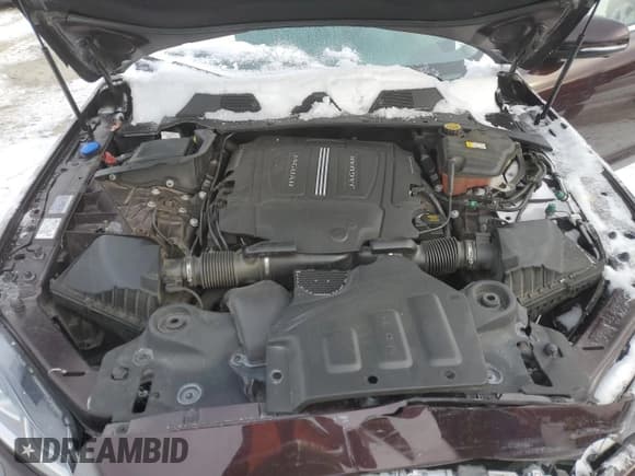 ✅ 2017 Jaguar XJ Portfolio • VIN: SAJWA2G77H8W10384 • Lot: 45474205. Wystawiony na Copart z przebiegiem 63 680 mil. Bezpłatny archiwum sprzedaży aukcyjnych z USA i szczegółowy raport historii pojazdu na DreamBid. Zdjęcie 11.