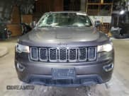✅ 2018 Jeep Grand Cherokee Laredo E • VIN: 1C4RJFAG8JC367747 • Лот: 63910095. Опубликован ранее на Copart с пробегом 96 548 миль. Бесплатный доступ к архиву аукционных продаж из США и подробный отчёт об истории автомобиля на DreamBid. Изображение 5.