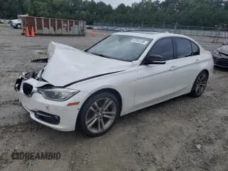 ✅ 2015 BMW 3 Series 335i • VIN: WBA3A9G55FNS66901 • Lot: 67543105. Wystawiony na Copart z przebiegiem 195 744 mil. Bezpłatny archiwum sprzedaży aukcyjnych z USA i szczegółowy raport historii pojazdu na DreamBid. Zdjęcie 1.