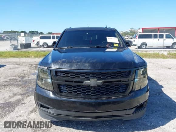 2017 Chevrolet Suburban LT z VIN 1GNSCHKC0HR150971, wystawiony jako IAAI lot #42064455 z przebiegiem 77 143 mil mil oraz . Historia ofert i sprzedaży dostępna na DreamBid. Obrazek 12.