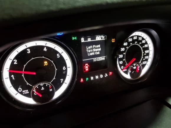 2016 Ram 1500 Express with VIN 1C6RR7FG5GS418814, listed as a Copart auction lot 68102665 with 10,122 mi miles and Salvage title. Bid and sale history available at DreamBid. Image 9.