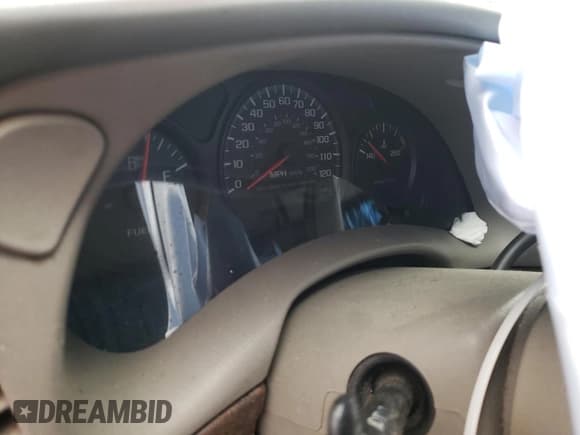 ✅ 2001 Chevrolet Impala • VIN: 2G1WF52EX19194857 • Lot: 67454105. Wystawiony na Copart z przebiegiem Nie podano. Bezpłatny archiwum sprzedaży aukcyjnych z USA i szczegółowy raport historii pojazdu na DreamBid. Zdjęcie 9.