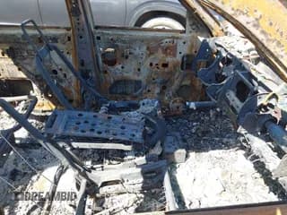 ✅ 2003 Dodge Dakota Sport • VIN: 1D7HL38N13S160351 • Lot: 41997051. Wystawiony na IAAI z przebiegiem Nie podano. Bezpłatny archiwum sprzedaży aukcyjnych z USA i szczegółowy raport historii pojazdu na DreamBid. Zdjęcie 5.