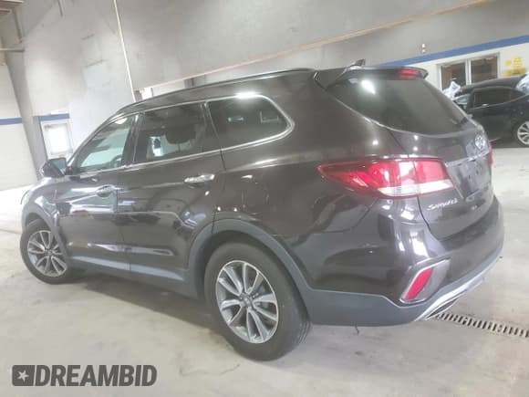 ✅ 2017 Hyundai Santa Fe SE • VIN: KM8SMDHF5HU217105 • Lot: 81822215. Listed on Copart with 118,935 mi. Free auction sales archive from the USA and detailed vehicle history report at DreamBid. Image 2.