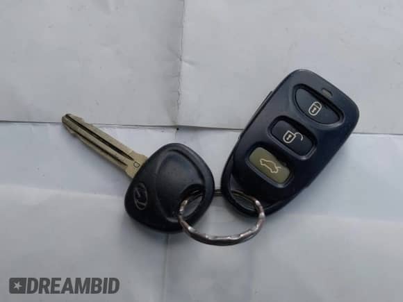 2007 Hyundai Elantra GLS с VIN KMHDU46D77U057186, выставлен на аукционе IAAI как лот 43556797 с пробегом Не указан миль и . История ставок и продаж доступна на DreamBid. Изображение 11.