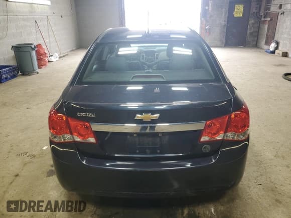 ✅ 2016 Chevrolet Cruze LS • VIN: 1G1PB5SGXG7221728 • Lot: 53065405. Listed on Copart with 47,605 mi. Free auction sales archive from the USA and detailed vehicle history report at DreamBid. Image 6.