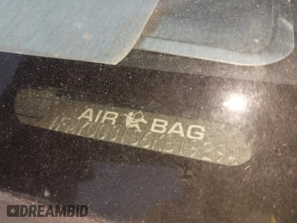 ✅ 2006 Ford Escape XLT • VIN: 1FMYU03156KB19294 • Lot: 42553287. Listed on IAAI with 128,755 mi. Free auction sales archive from the USA and detailed vehicle history report at DreamBid. Image 9.