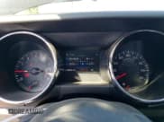 ✅ 2017 Ford Mustang GT Premium • VIN: 1FATP8FF7H5235678 • Lot: 62402565. Wystawiony na Copart z przebiegiem 79 988 mil. Bezpłatny archiwum sprzedaży aukcyjnych z USA i szczegółowy raport historii pojazdu na DreamBid. Zdjęcie 9.