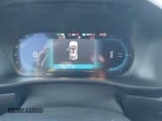 ✅ 2022 Volvo C40 Ultimate • VIN: YV4ED3GB7N2008530 • Lot: 43713169. Wystawiony na IAAI z przebiegiem 18 081 mil. Bezpłatny archiwum sprzedaży aukcyjnych z USA i szczegółowy raport historii pojazdu na DreamBid. Zdjęcie 7.