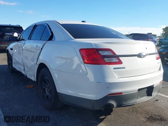 ✅ 2013 Ford Police Interceptor • VIN: 1FAHP2L80DG175914 • Лот: 43361850. Опубликован ранее на IAAI с пробегом 99 312 миль. Бесплатный доступ к архиву аукционных продаж из США и подробный отчёт об истории автомобиля на DreamBid. Изображение 3.