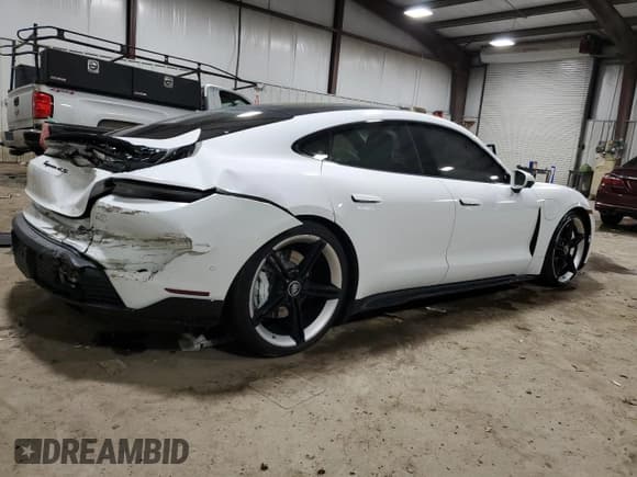 ✅ 2020 Porsche Taycan 4S • VIN: WP0AB2Y16LSA51733 • Лот: 78870443. Опубликован ранее на Copart с пробегом 26 561 миль. Бесплатный доступ к архиву аукционных продаж из США и подробный отчёт об истории автомобиля на DreamBid. Изображение 3.