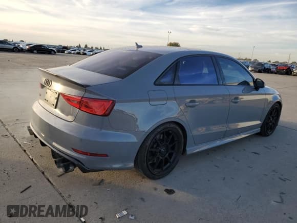 ✅ 2015 Audi A3 Premium • VIN: WAUBFGFF6F1070162 • Лот: 92470585. Опубликован ранее на Copart с пробегом 144 952 миль. Бесплатный доступ к архиву аукционных продаж из США и подробный отчёт об истории автомобиля на DreamBid. Изображение 3.