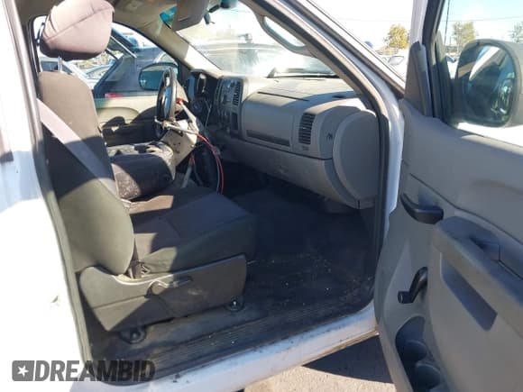 ✅ 2011 Chevrolet Silverado 1500 Work Truck • VIN: 1GCNCPEX1BZ307512 • Lot: 43480692. Listed on IAAI with 177,194 mi. Free auction sales archive from the USA and detailed vehicle history report at DreamBid. Image 5.