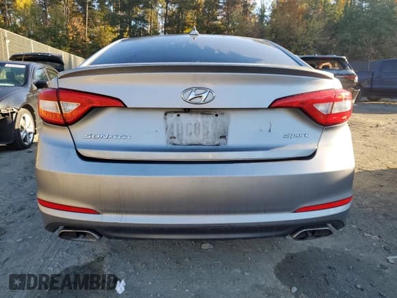 ✅ 2015 Hyundai Sonata Limited • VIN: 5NPE34AF9FH041200 • Лот: 82584385. Опубликован ранее на Copart с пробегом 176 329 миль. Бесплатный доступ к архиву аукционных продаж из США и подробный отчёт об истории автомобиля на DreamBid. Изображение 6.