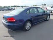 ✅ 2014 Volkswagen Passat S • VIN: 1VWAT7A36EC064608 • Лот: 43139323. Опубликован ранее на IAAI с пробегом 122 933 миль. Бесплатный доступ к архиву аукционных продаж из США и подробный отчёт об истории автомобиля на DreamBid. Изображение 4.