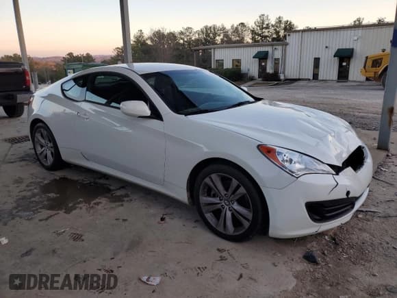 ✅ 2011 Hyundai Genesis Coupe • VIN: KMHHT6KD2BU061788 • Lot: 87868245. Listed on Copart with 154,261 mi. Free auction sales archive from the USA and detailed vehicle history report at DreamBid. Image 4.