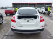 ✅ 2015 Honda Crosstour EX-L • VIN: 5J6TF1H50FL000437 • Lot: 42436724. Wystawiony na IAAI z przebiegiem 43 427 mil. Bezpłatny archiwum sprzedaży aukcyjnych z USA i szczegółowy raport historii pojazdu na DreamBid. Zdjęcie 17.