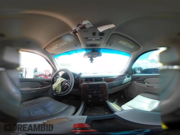 ✅ 2007 Chevrolet Tahoe LTZ • VIN: 1GNFC13097R308235 • Lot: 42516975. Listed on IAAI with 212,988 mi. Free auction sales archive from the USA and detailed vehicle history report at DreamBid. Image 18.