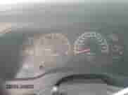 2000 Dodge Dakota Sport z VIN 1B7GG22N4YS690222, wystawiony jako Copart lot #66807314 z przebiegiem 142 377 mil mil oraz Czysty tytuł • Clean title. Historia ofert i sprzedaży dostępna na DreamBid. Obrazek 9.