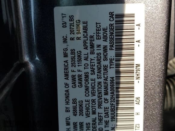 ✅ 2017 Acura TLX V6 • VIN: 19UUB2F32HA006964 • Lot: 70316545. Wystawiony na Copart z przebiegiem 104 295 mil. Bezpłatny archiwum sprzedaży aukcyjnych z USA i szczegółowy raport historii pojazdu na DreamBid. Zdjęcie 12.