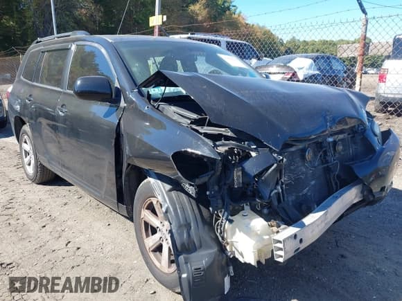 ✅ 2010 Toyota Highlander • VIN: 5TDBK3EH6AS025292 • Lot: 43415915. Wystawiony na IAAI z przebiegiem 189 746 mil. Bezpłatny archiwum sprzedaży aukcyjnych z USA i szczegółowy raport historii pojazdu na DreamBid. Zdjęcie 1.