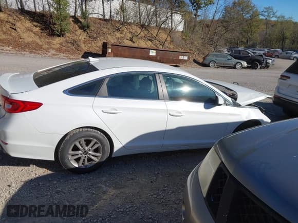 ✅ 2016 Hyundai Sonata 2.4L • VIN: 5NPE24AF2GH276025 • Лот: 43456023. Опубликован ранее на IAAI с пробегом 99 437 миль. Бесплатный доступ к архиву аукционных продаж из США и подробный отчёт об истории автомобиля на DreamBid. Изображение 13.