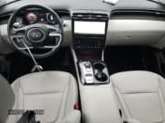 ✅ 2022 Hyundai Tucson Limited • VIN: 5NMJECAE4NH046066 • Lot: 51521993. Wystawiony na Copart z przebiegiem 22 731 mil. Bezpłatny archiwum sprzedaży aukcyjnych z USA i szczegółowy raport historii pojazdu na DreamBid. Zdjęcie 8.