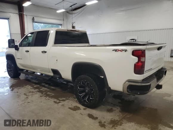 ✅ 2020 Chevrolet Silverado 2500HD • VIN: 1GC4WLEY6LF183535 • Lot: 66397234. Wystawiony na Copart z przebiegiem 125 263 mil. Bezpłatny archiwum sprzedaży aukcyjnych z USA i szczegółowy raport historii pojazdu na DreamBid. Zdjęcie 2.