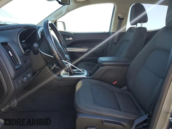 ✅ 2021 Chevrolet Colorado 4WD LT • VIN: 1GCGTCEN3M1102775 • Лот: 86817825. Опубликован ранее на Copart с пробегом 46 176 миль. Бесплатный доступ к архиву аукционных продаж из США и подробный отчёт об истории автомобиля на DreamBid. Изображение 7.