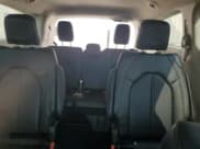 ✅ 2023 Chrysler Pacifica Touring L • VIN: 2C4RC3BG0PR501772 • Lot: 68432945. Wystawiony na Copart z przebiegiem 41 296 mil. Bezpłatny archiwum sprzedaży aukcyjnych z USA i szczegółowy raport historii pojazdu na DreamBid. Zdjęcie 10.