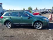 ✅ 2014 Subaru Outback 2.5i • VIN: 4S4BRBAC6E3249049 • Lot: 43484515. Wystawiony na IAAI z przebiegiem 113 828 mil. Bezpłatny archiwum sprzedaży aukcyjnych z USA i szczegółowy raport historii pojazdu na DreamBid. Zdjęcie 13.
