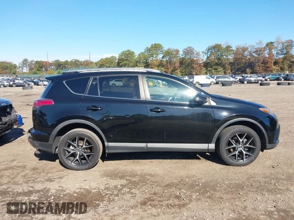✅ 2016 Toyota RAV4 SE • VIN: 2T3JFREV0GW444464 • Lot: 43446326. Wystawiony na IAAI z przebiegiem 247 319 mil. Bezpłatny archiwum sprzedaży aukcyjnych z USA i szczegółowy raport historii pojazdu na DreamBid. Zdjęcie 13.