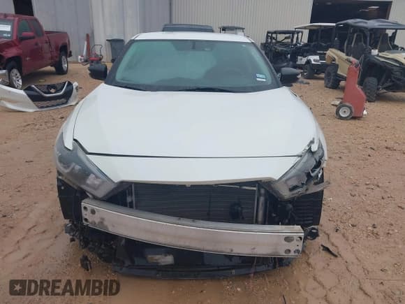 ✅ 2018 Nissan Maxima S • VIN: 1N4AA6AP7JC383425 • Лот: 41962455. Опубликован ранее на IAAI с пробегом 133 150 миль. Бесплатный доступ к архиву аукционных продаж из США и подробный отчёт об истории автомобиля на DreamBid. Изображение 13.