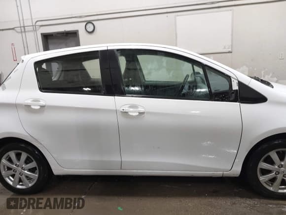 ✅ 2015 Toyota Yaris L • VIN: VNKKTUD38FA041109 • Lot: 42565781. Listed on IAAI with 124,929 mi. Free auction sales archive from the USA and detailed vehicle history report at DreamBid. Image 13.