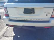 ✅ 2011 Land Rover Range Rover Sport HSE • VIN: SALSF2D48BA706560 • Лот: 43373573. Опубликован ранее на IAAI с пробегом 175 676 миль. Бесплатный доступ к архиву аукционных продаж из США и подробный отчёт об истории автомобиля на DreamBid. Изображение 14.