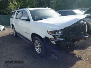 ✅ 2018 Chevrolet Suburban LT • VIN: 1GNSCHKC0JR333972 • Lot: 42982211. Wystawiony na IAAI z przebiegiem 119 433 mil. Bezpłatny archiwum sprzedaży aukcyjnych z USA i szczegółowy raport historii pojazdu na DreamBid. Zdjęcie 1.