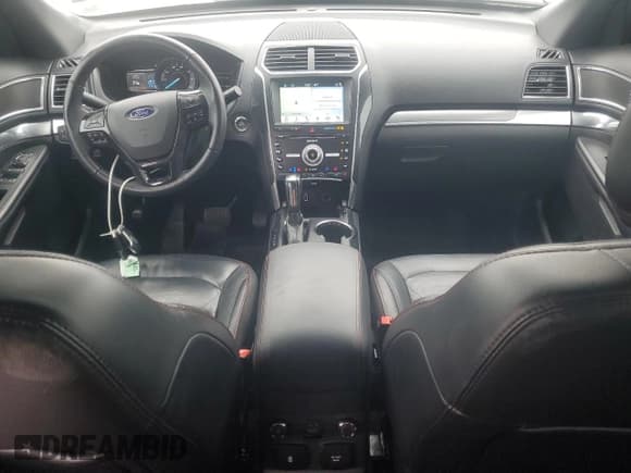 ✅ 2017 Ford Explorer Sport • VIN: 1FM5K8GT3HGC47154 • Lot: 59020825. Wystawiony na Copart z przebiegiem 91 014 mil. Bezpłatny archiwum sprzedaży aukcyjnych z USA i szczegółowy raport historii pojazdu na DreamBid. Zdjęcie 8.