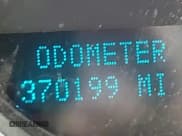 ✅ 2011 Chevrolet Silverado 1500 LT • VIN: 3GCPKSEA5BG195646 • Lot: 43634531. Wystawiony na IAAI z przebiegiem 370 199 mil. Bezpłatny archiwum sprzedaży aukcyjnych z USA i szczegółowy raport historii pojazdu na DreamBid. Zdjęcie 15.