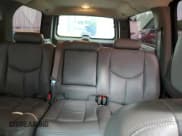 ✅ 2005 Chevrolet Suburban LT • VIN: 1GNEC16Z95R220563 • Лот: 57171115. Опубликован ранее на Copart с пробегом 160 750 миль. Бесплатный доступ к архиву аукционных продаж из США и подробный отчёт об истории автомобиля на DreamBid. Изображение 10.