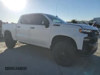 ✅ 2022 Chevrolet Silverado 1500 LT Trail Boss • VIN: 1GCPYFEL8NZ134139 • Lot: 87380545. Wystawiony na Copart z przebiegiem 33 312 mil. Bezpłatny archiwum sprzedaży aukcyjnych z USA i szczegółowy raport historii pojazdu na DreamBid. Zdjęcie 4.