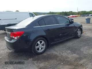 2013 Chevrolet Cruze 1LT with VIN 1G1PC5SB6D7118822, listed as a IAAI auction lot 43329218 with 90,424 mi miles and . Bid and sale history available at DreamBid. Image 4.