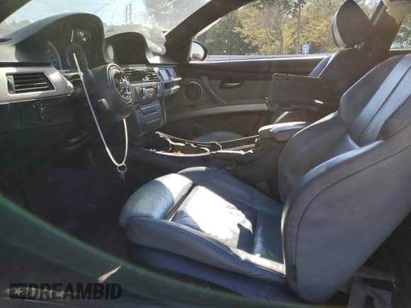 2008 BMW 3 Series M3 с VIN WBSWD935X8PY39823, выставлен на аукционе Copart как лот 78214174 с пробегом Не указан миль и Списание • Salvage title. История ставок и продаж доступна на DreamBid. Изображение 7.