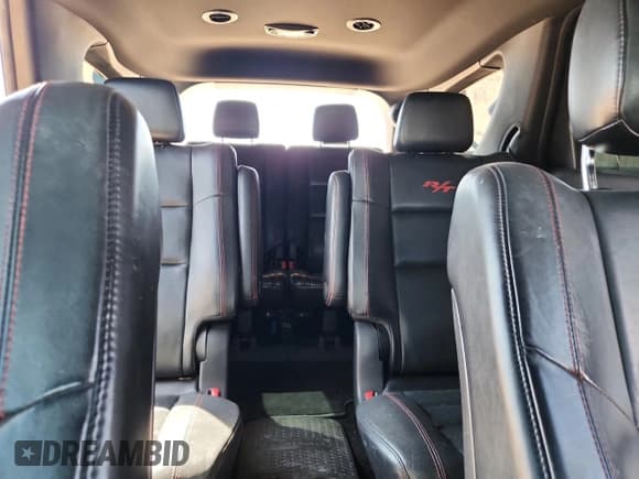 ✅ 2015 Dodge Durango R/T • VIN: 1C4SDHCT5FC826481 • Lot: 86453115. Wystawiony na Copart z przebiegiem 107 607 mil. Bezpłatny archiwum sprzedaży aukcyjnych z USA i szczegółowy raport historii pojazdu na DreamBid. Zdjęcie 10.