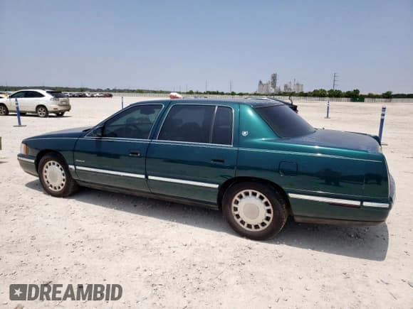 ✅ 1999 Cadillac DeVille • VIN: 1G6KD54Y7XU786850 • Lot: 57855295. Wystawiony na Copart z przebiegiem 274 543 mil. Bezpłatny archiwum sprzedaży aukcyjnych z USA i szczegółowy raport historii pojazdu na DreamBid. Zdjęcie 2.