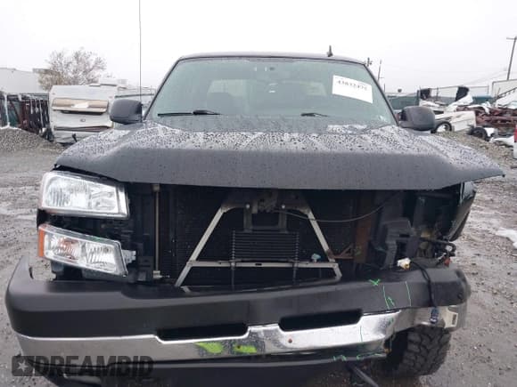 ✅ 2006 Chevrolet Silverado 2500HD LT3 • VIN: 1GCHK23U96F135779 • Lot: 43832475. Wystawiony na IAAI z przebiegiem Nie podano. Bezpłatny archiwum sprzedaży aukcyjnych z USA i szczegółowy raport historii pojazdu na DreamBid. Zdjęcie 13.