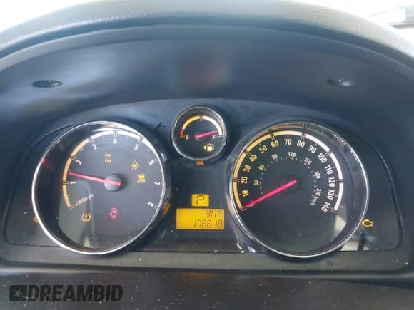 ✅ 2008 Saturn VUE XR • VIN: 3GSDL73778S538553 • Lot: 42630533. Wystawiony na IAAI z przebiegiem 176 618 mil. Bezpłatny archiwum sprzedaży aukcyjnych z USA i szczegółowy raport historii pojazdu na DreamBid. Zdjęcie 7.