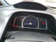 ✅ 2010 Honda Civic LX • VIN: 19XFA1F57AE081121 • Lot: 91132085. Wystawiony na Copart z przebiegiem 210 007 mil. Bezpłatny archiwum sprzedaży aukcyjnych z USA i szczegółowy raport historii pojazdu na DreamBid. Zdjęcie 9.