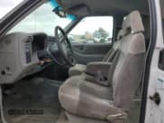 ✅ 1997 GMC Sonoma SLS • VIN: 1GTCS19X2V8516379 • Lot: 84080794. Wystawiony na Copart z przebiegiem 257 607 mil. Bezpłatny archiwum sprzedaży aukcyjnych z USA i szczegółowy raport historii pojazdu na DreamBid. Zdjęcie 7.